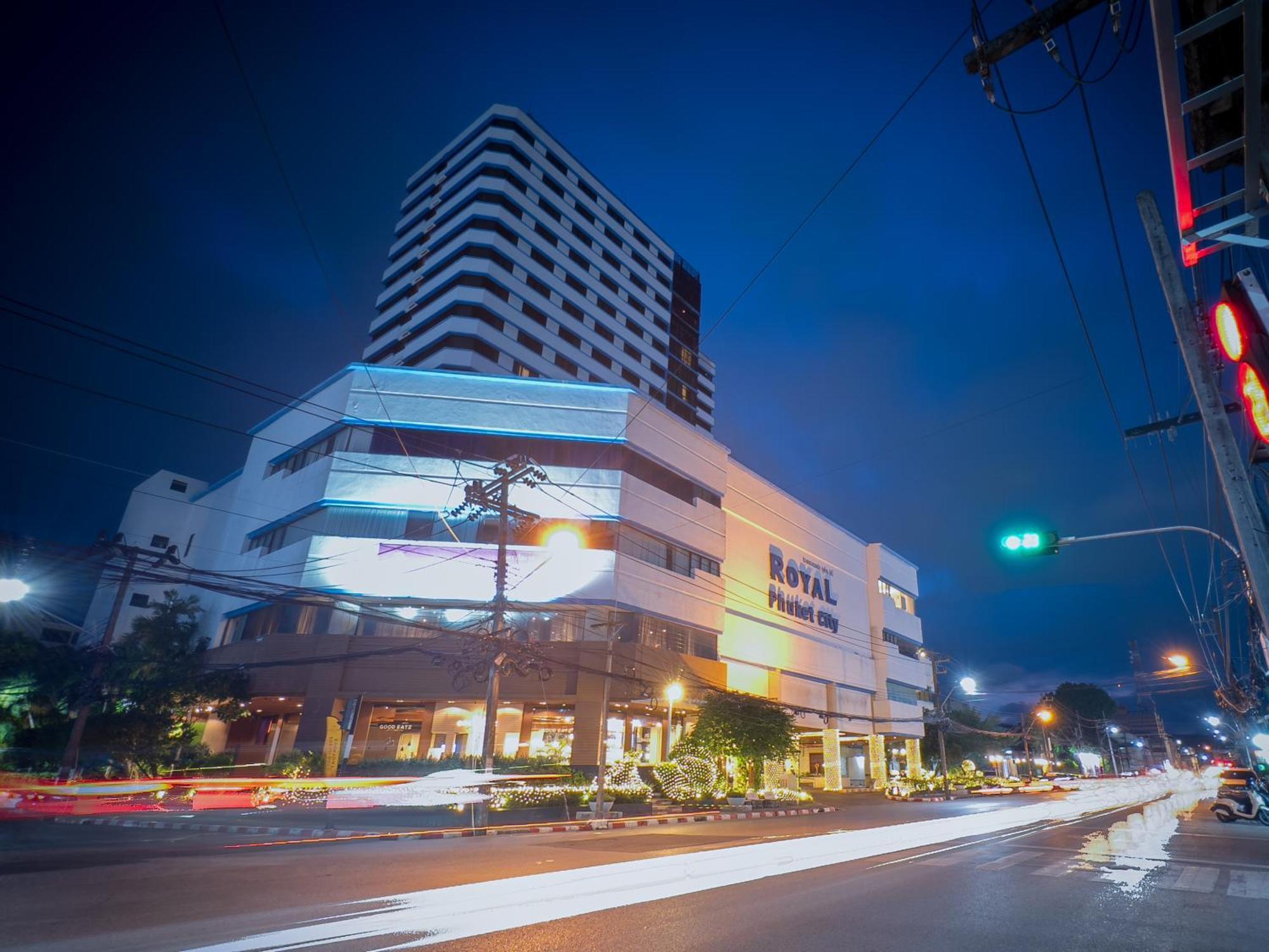 Royal Phuket City Hotel Bagian luar foto Royal Paragon Hospital