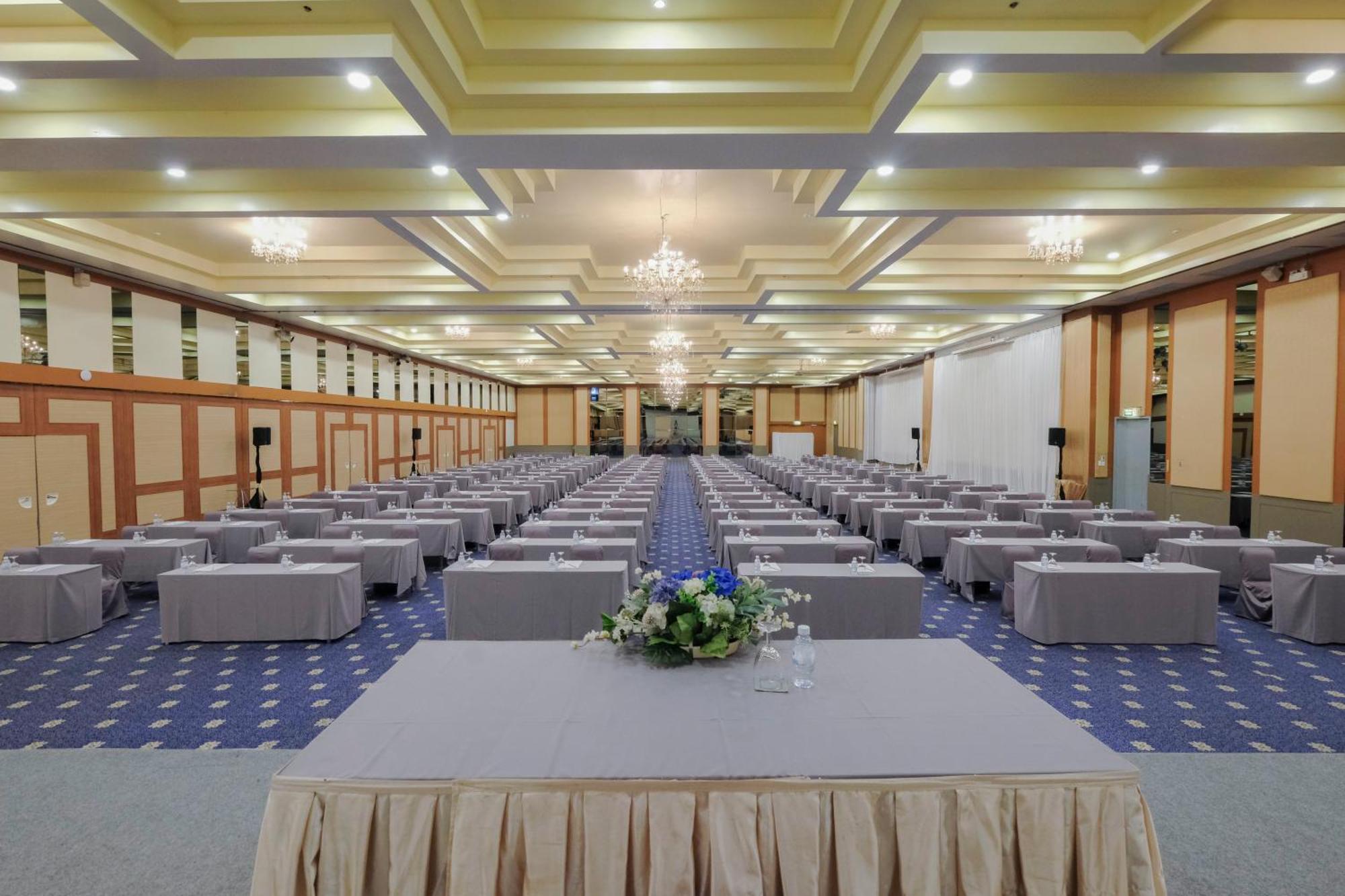 Royal Phuket City Hotel Bagian luar foto The Grand Ballroom
