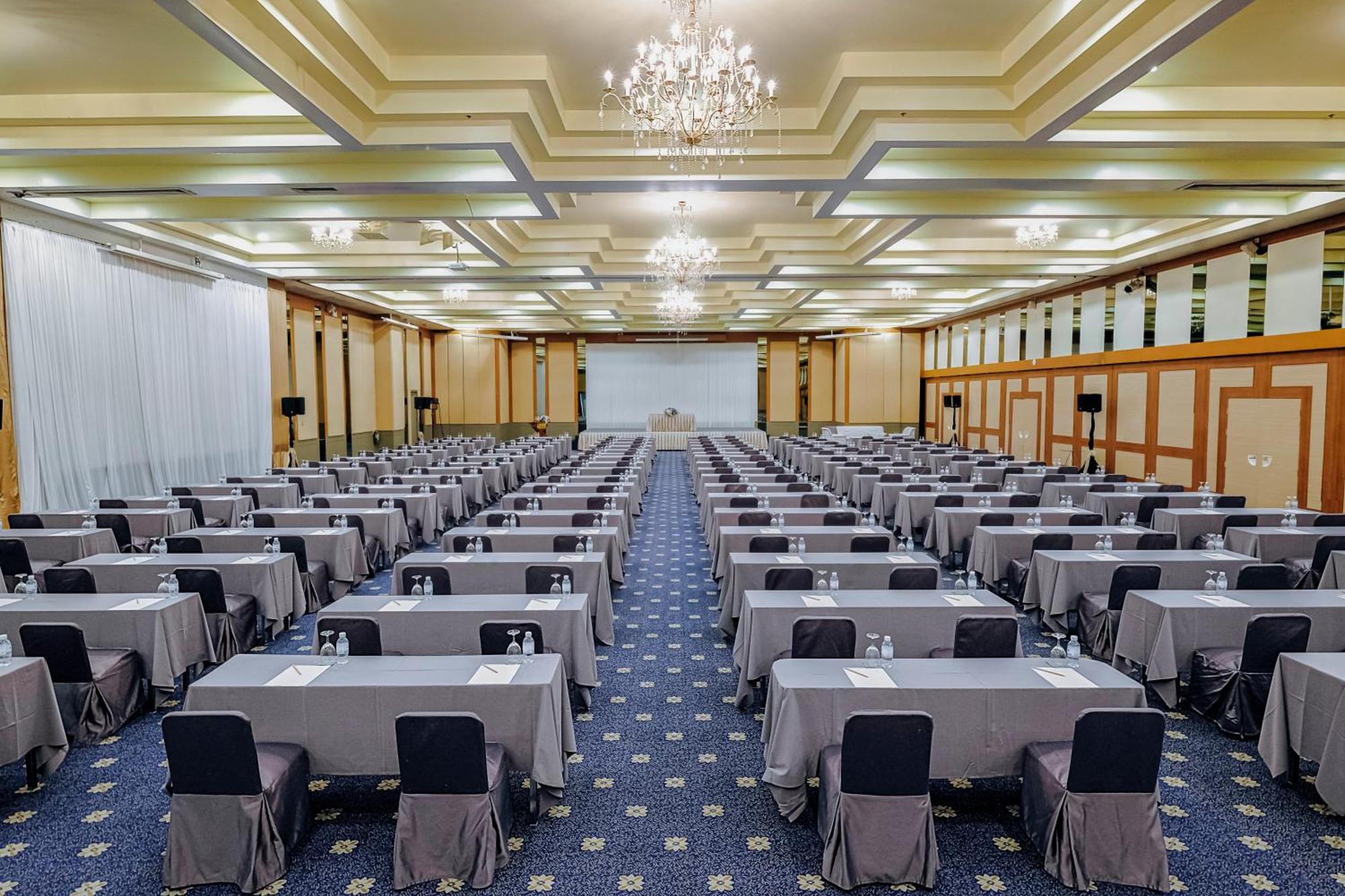 Royal Phuket City Hotel Bagian luar foto The Grand Ballroom